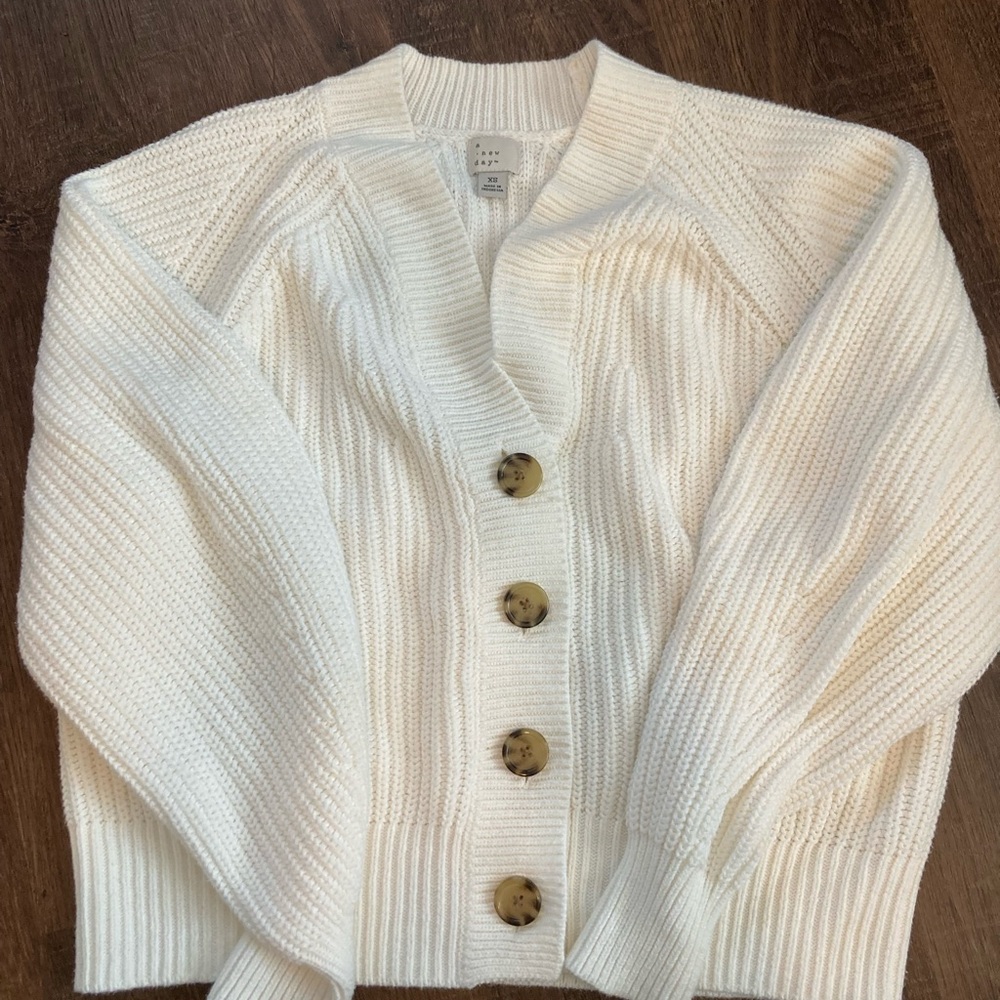 Ivory cardigan
